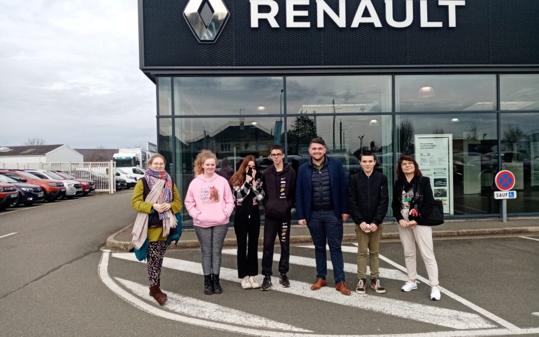Les Solidaires en visite chez Renault Dacia